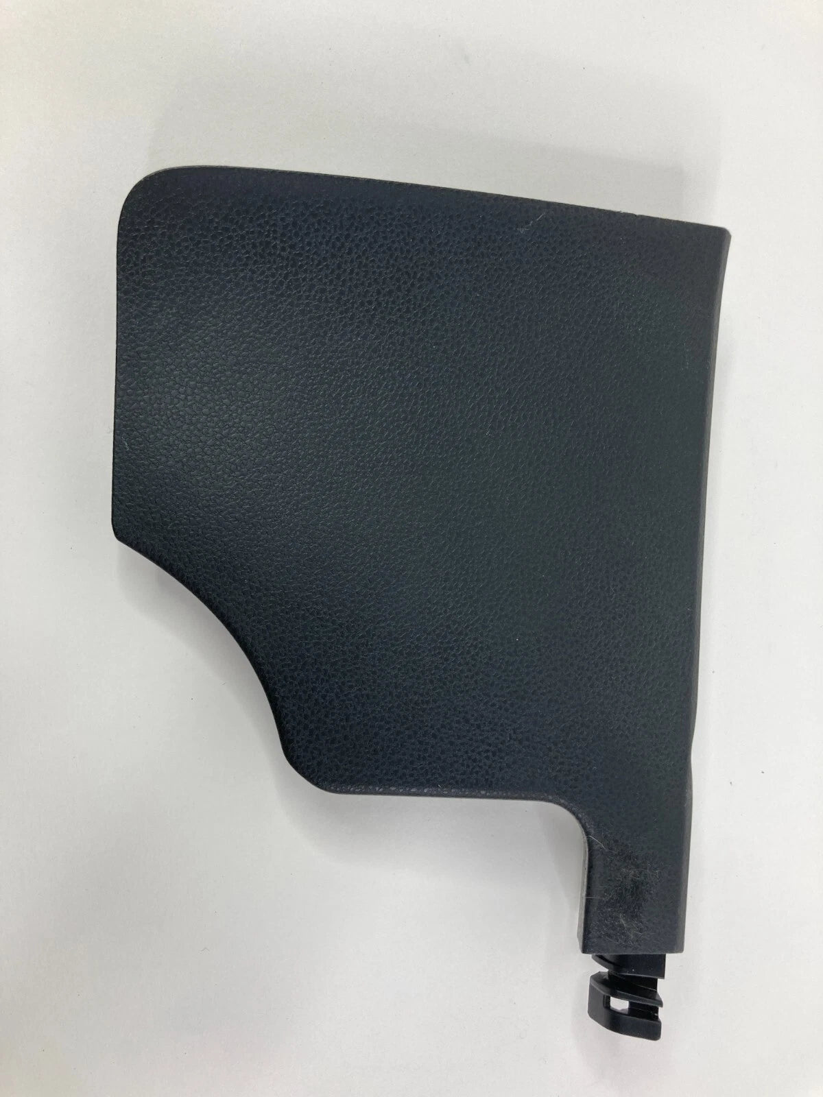 2009-2013 HONDA FIT LEFT DRIVER SIDE LOWER DASH PANEL TRIM COVER 77590-TK6 OEM