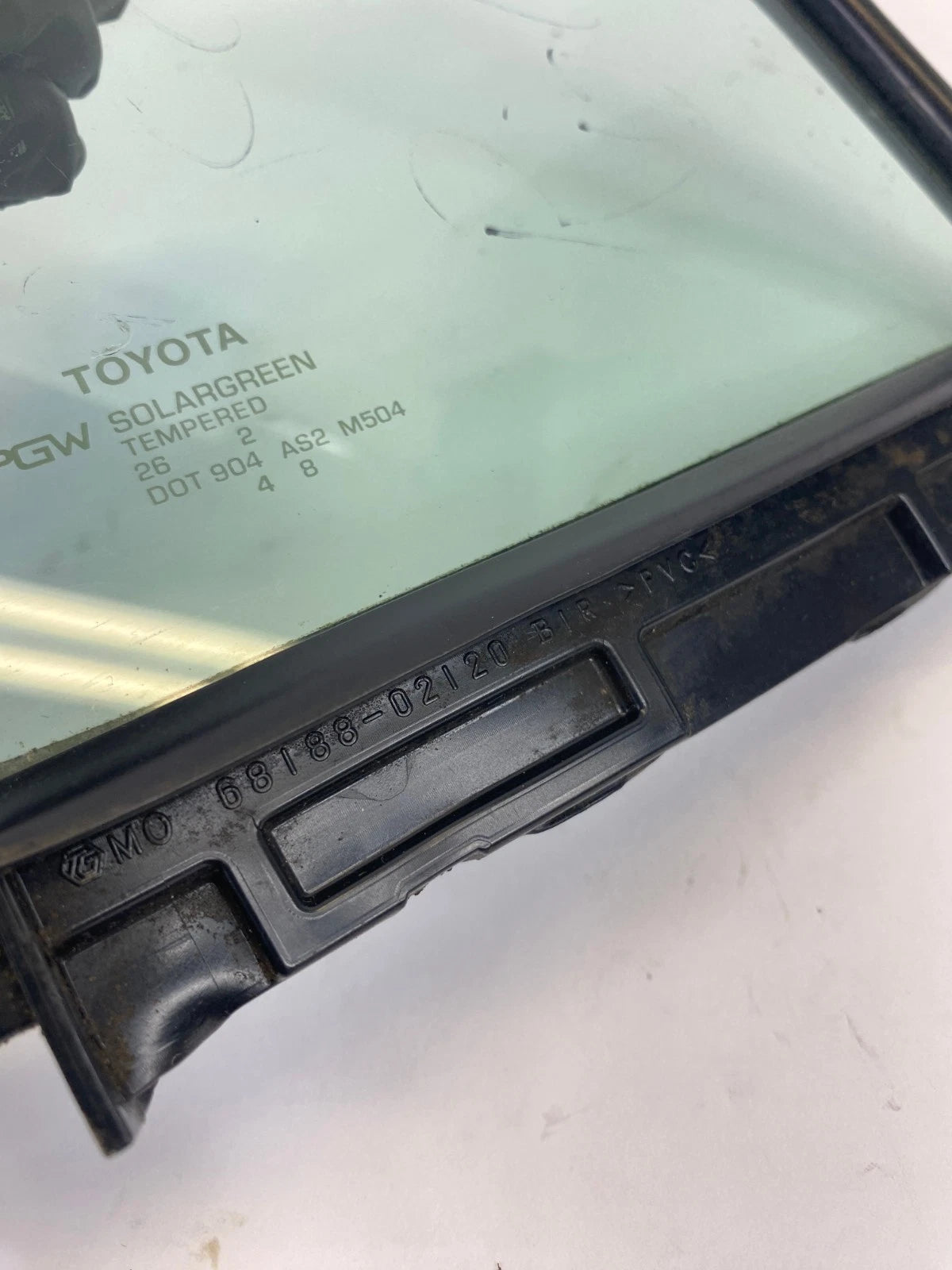 2009-2013 TOYOTA COROLLA REAR RIGHT PASSENGER SIDE QUARTER GLASS OEM 68188-02120