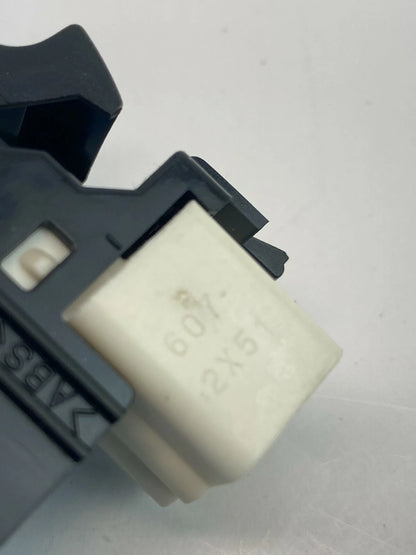 04-09 TOYOTA PRIUS 03-08 TOYOTA MATRIX REAR LEFT SIDE DOOR WINDOW BUTTON SWITCH