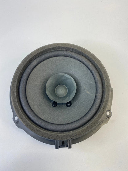 2012-2018 FORD FOCUS REAR LEFT SIDE DOOR AUDIO SPEAKER 8A6T-18808-CC OEM