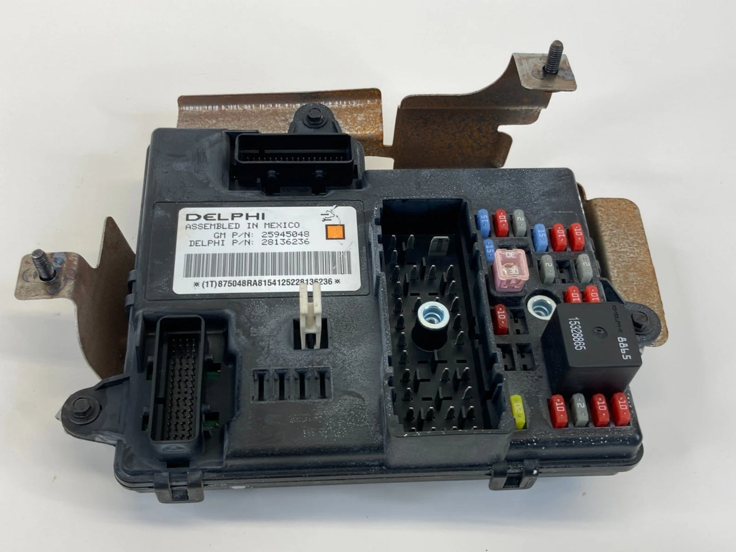 2008-2010 CHEVROLET COBALT HHR 2.2L FUSE RELAY BOX BODY CONTROL MODULE 25945048