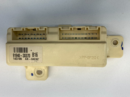 13-16 Hyundai Elantra Front Left Driver Dash Junction Fuse Relay Box 91940-3X070