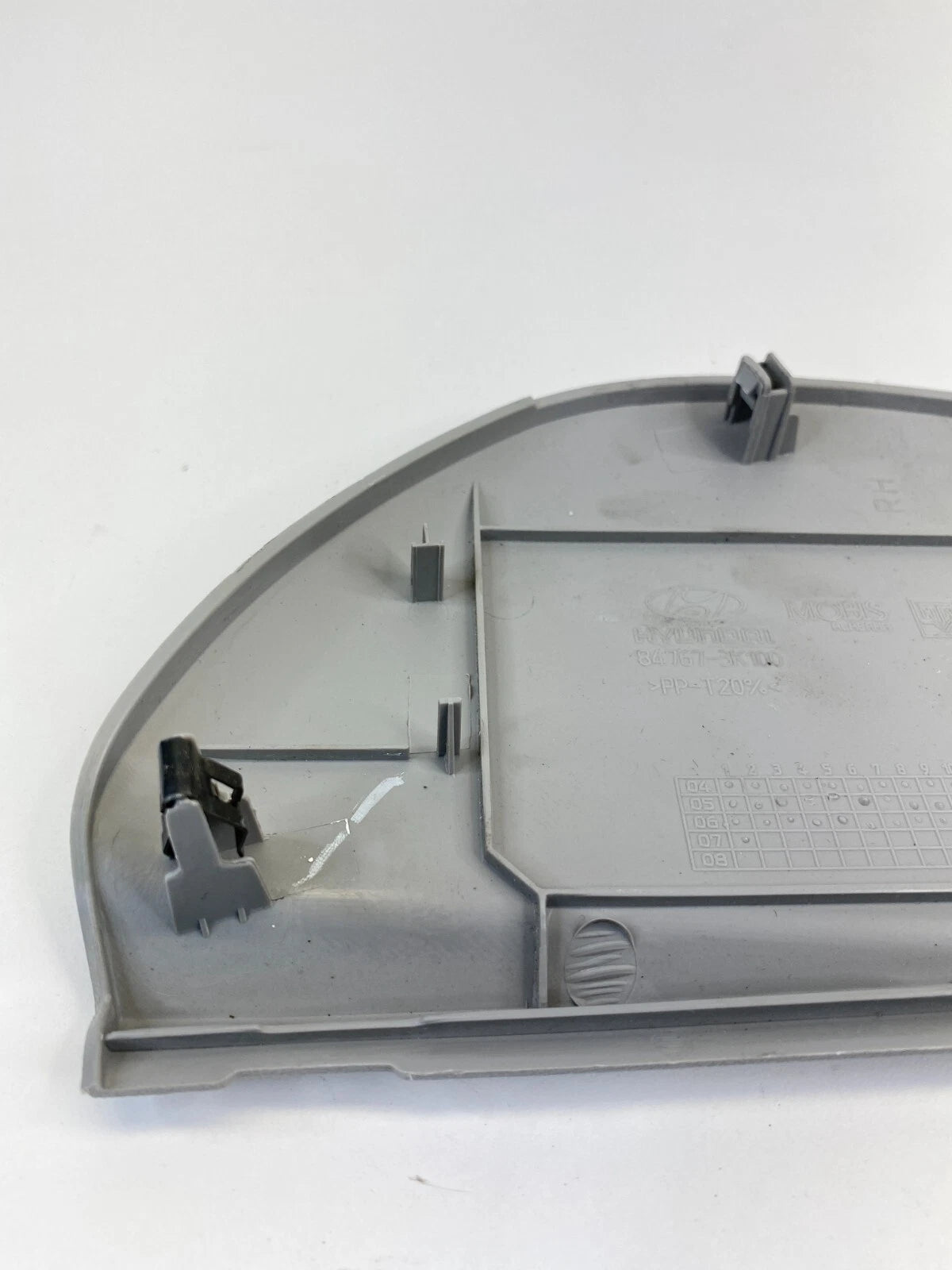2006-2008 HYUNDAI SONATA RIGHT PASSENGER DASH END CAP TRIM COVER 84767-3K100 OEM
