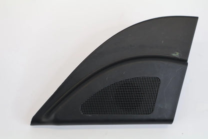 12-17 HYUNDAI ACCENT FRONT LH DOOR INNER CORNER COVER TRIM PANEL 876501R020 OEM