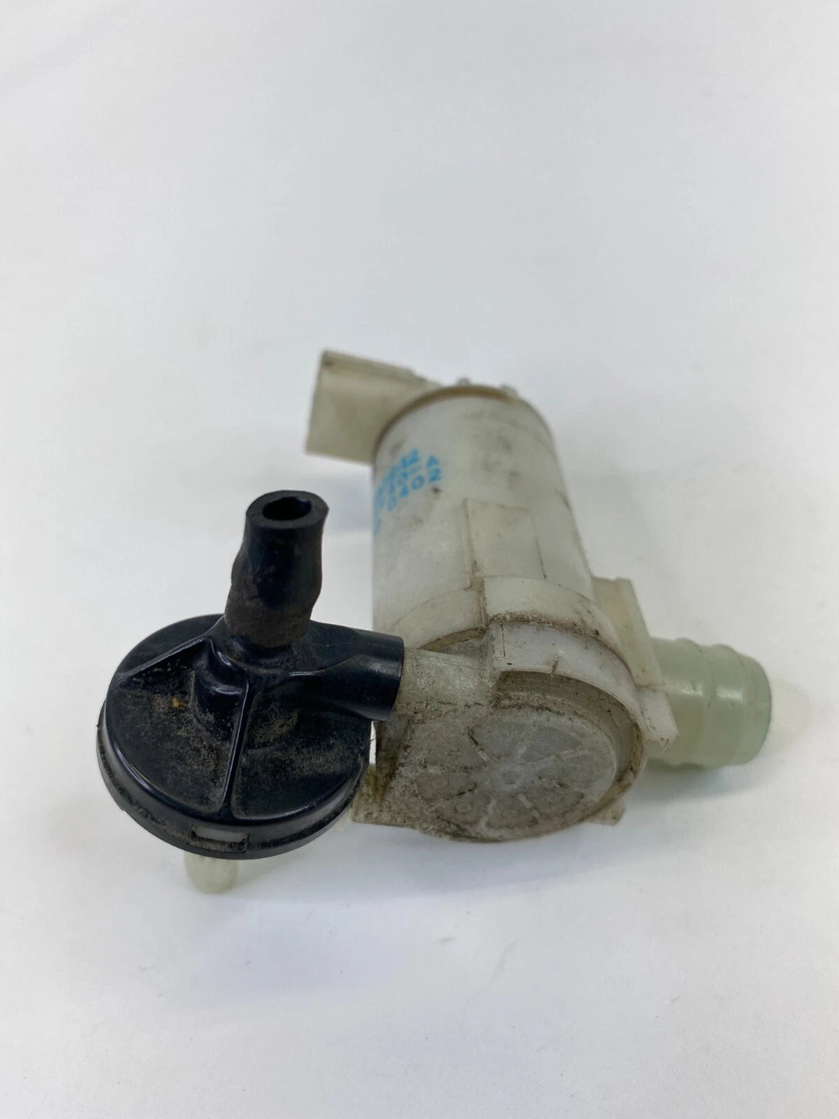 2009 2010 2011 2012 2013 2014 NISSAN CUBE WINDSHIELD WASHER PUMP OEM