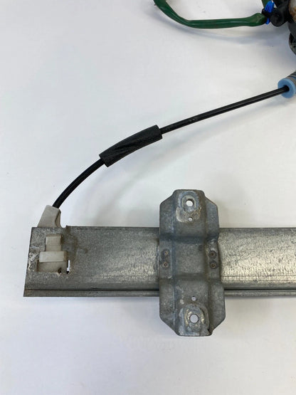 1996-2000 HONDA CIVIC SEDAN FRONT RIGHT SIDE DOOR WINDOW MOTOR W/ REGULATOR OEM