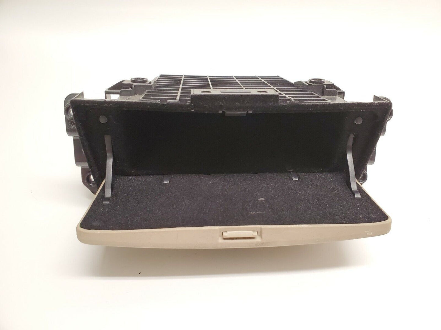 06-10 Hyundai Azera Center Dash Storage Console Ashtray Comparment 84745-3L100