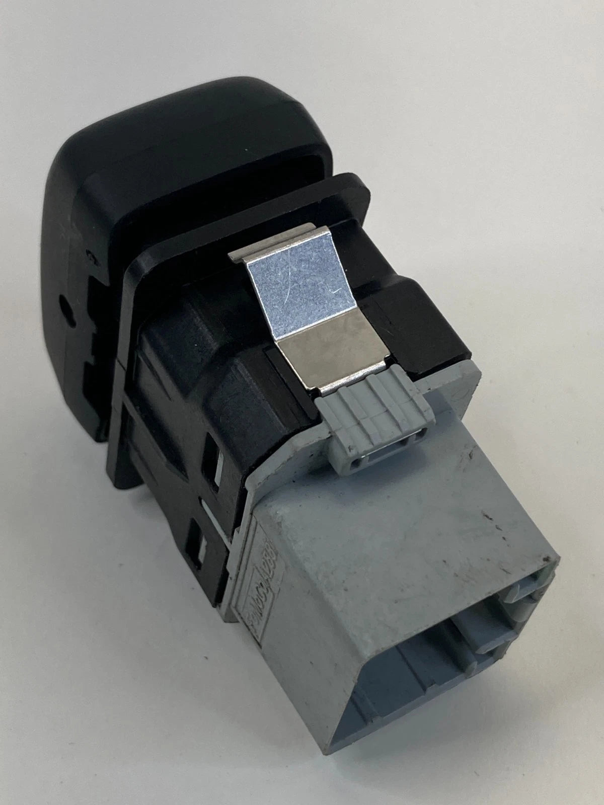 2007-2014 FORD EXPEDITION PEDAL HEIGHT ADJUSTMENT SWITCH BUTTON 7L1T-14B164-ABW