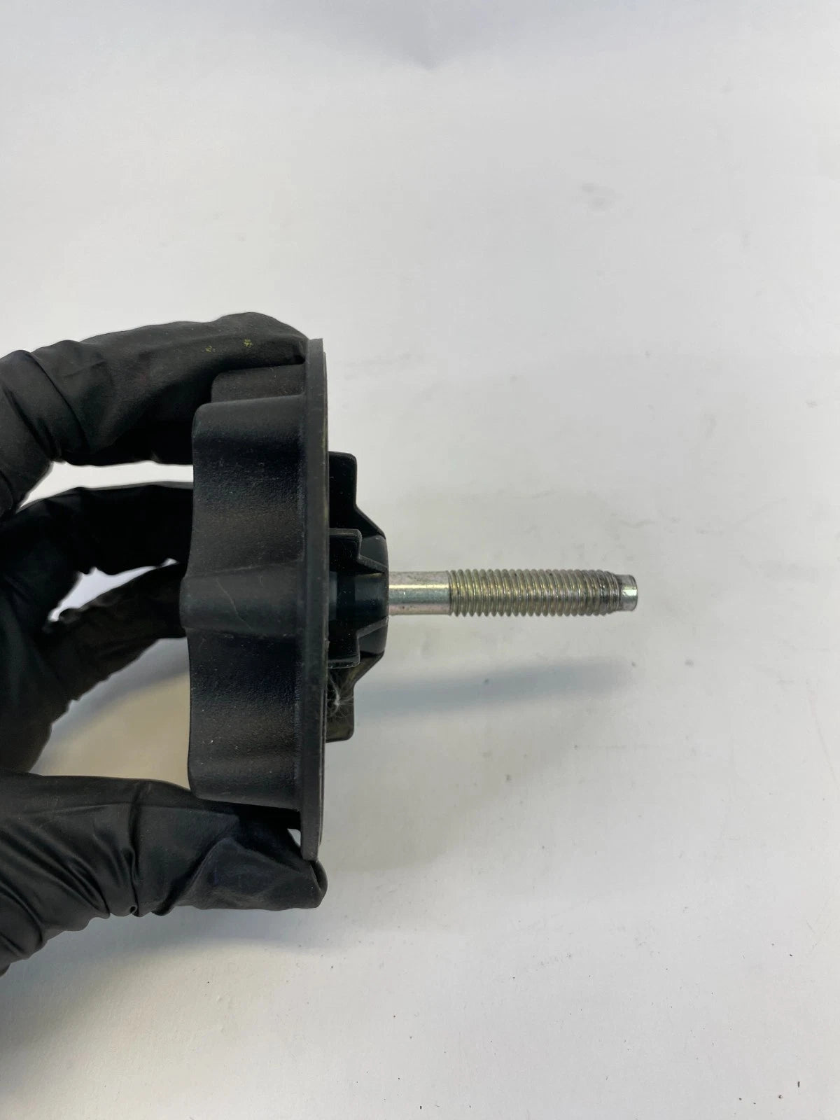 2010-2015 TOYOTA PRIUS SPARE TIRE LOCK DOWN HOLDER RETAINER HARDWARE BOLT OEM