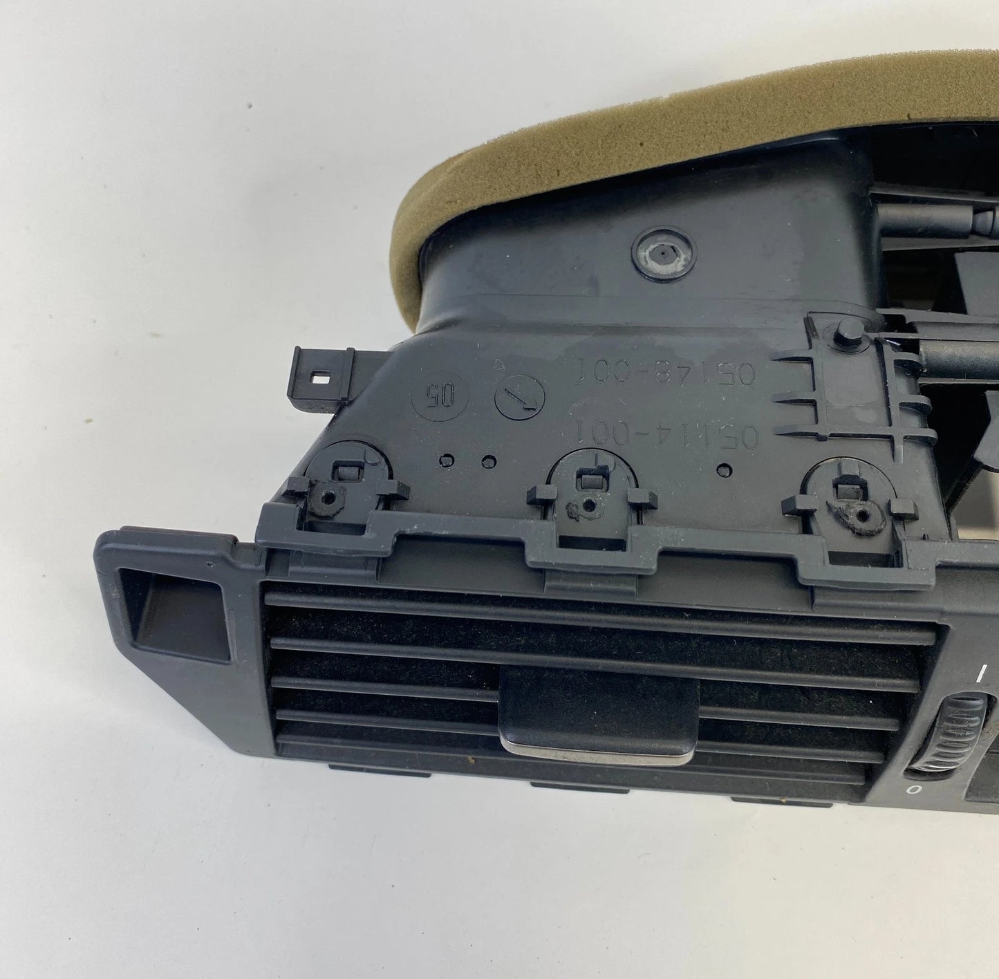 2006 2007 BMW 530XI 550I 525XI M5 DASH CENTER DUCT AC AIR VENT GRILLE OEM