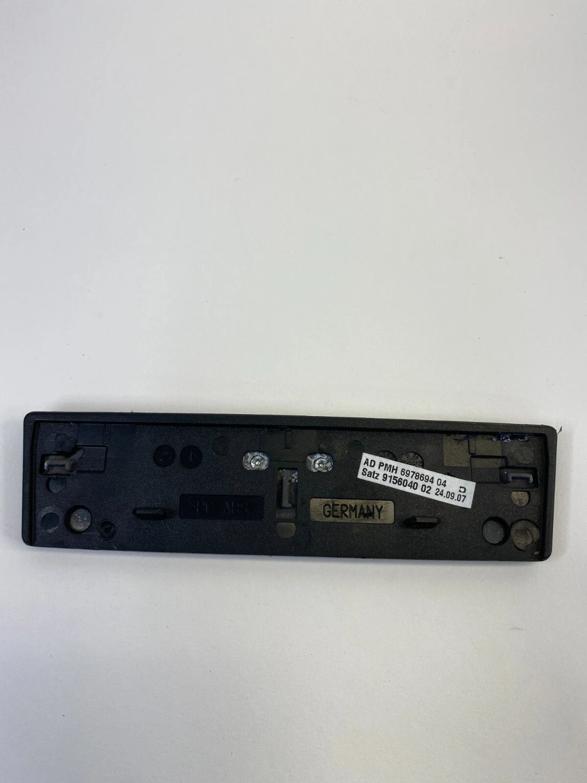 2006-2010 BMW 550I DASH CENTER CONSOLE STORAGE TRIM PANEL COVER 6978694 OEM
