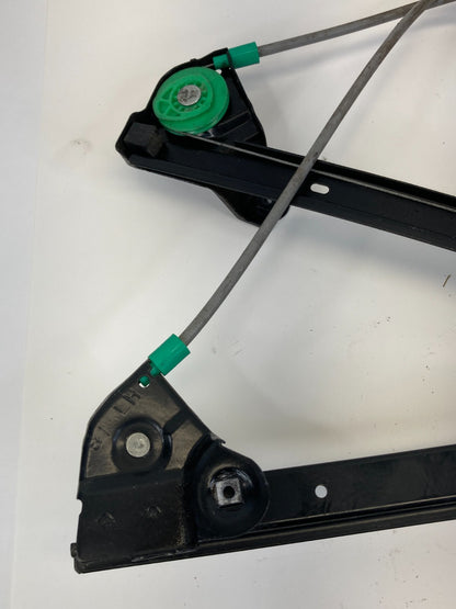 2005-2011 Cadillac STS Front Left Door Power Window Motor & Regulator 25999738