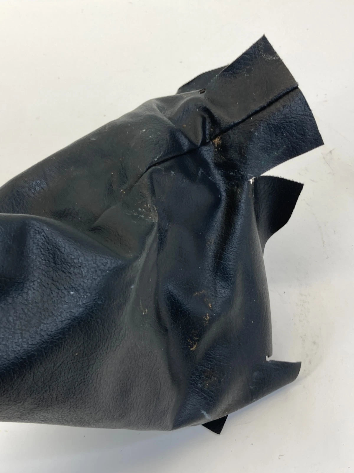 2002-2009 CHEVROLET TRAILBLAZER EMERGENCY PARKING BRAKE HANDLE LEVER OEM