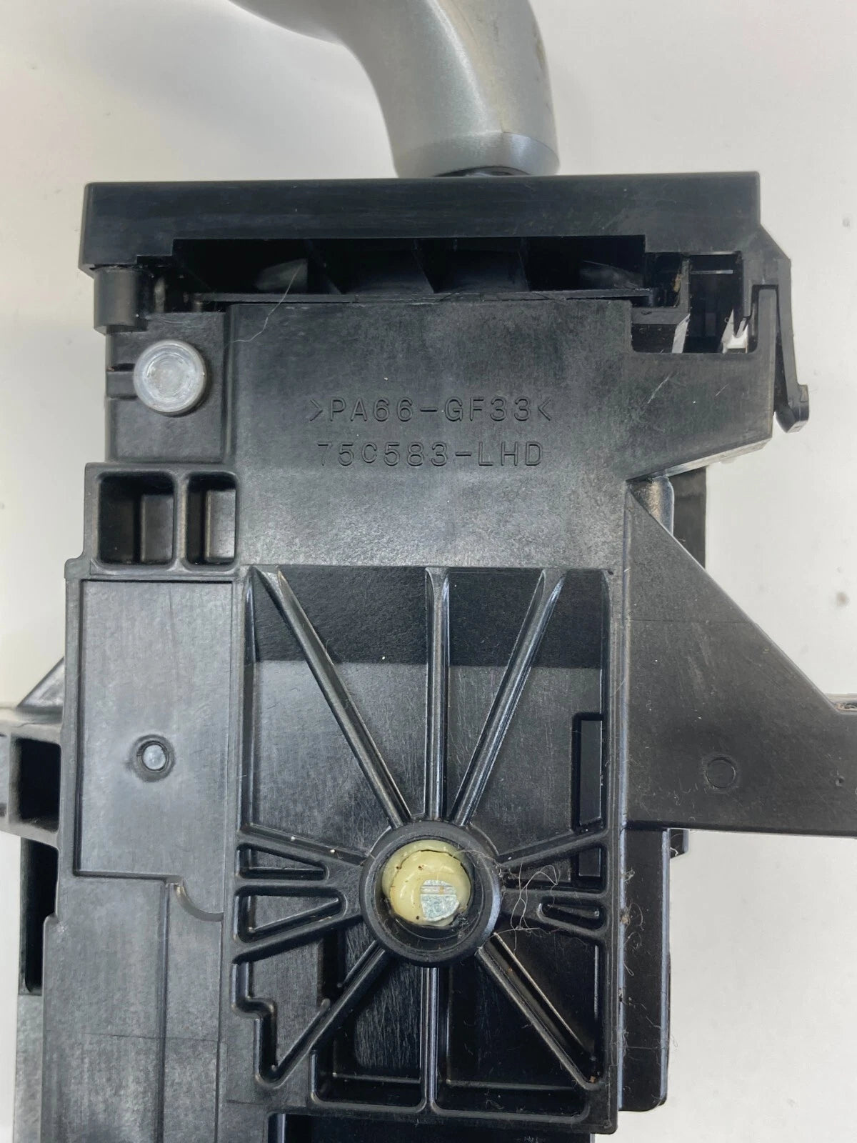 2010-2015 TOYOTA PRIUS AUTOMATIC TRANSMISSION SHIFT SHIFTER LEVER HANDLE 750583