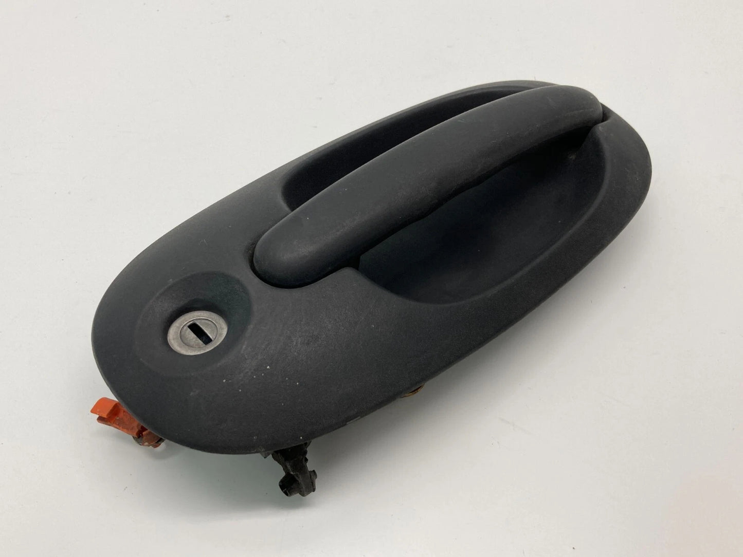 1996-2000 PLYMOUTH GRAND VOYAGER FRONT LEFT SIDE EXTERIOR OUTSIDE DOOR HANDLE