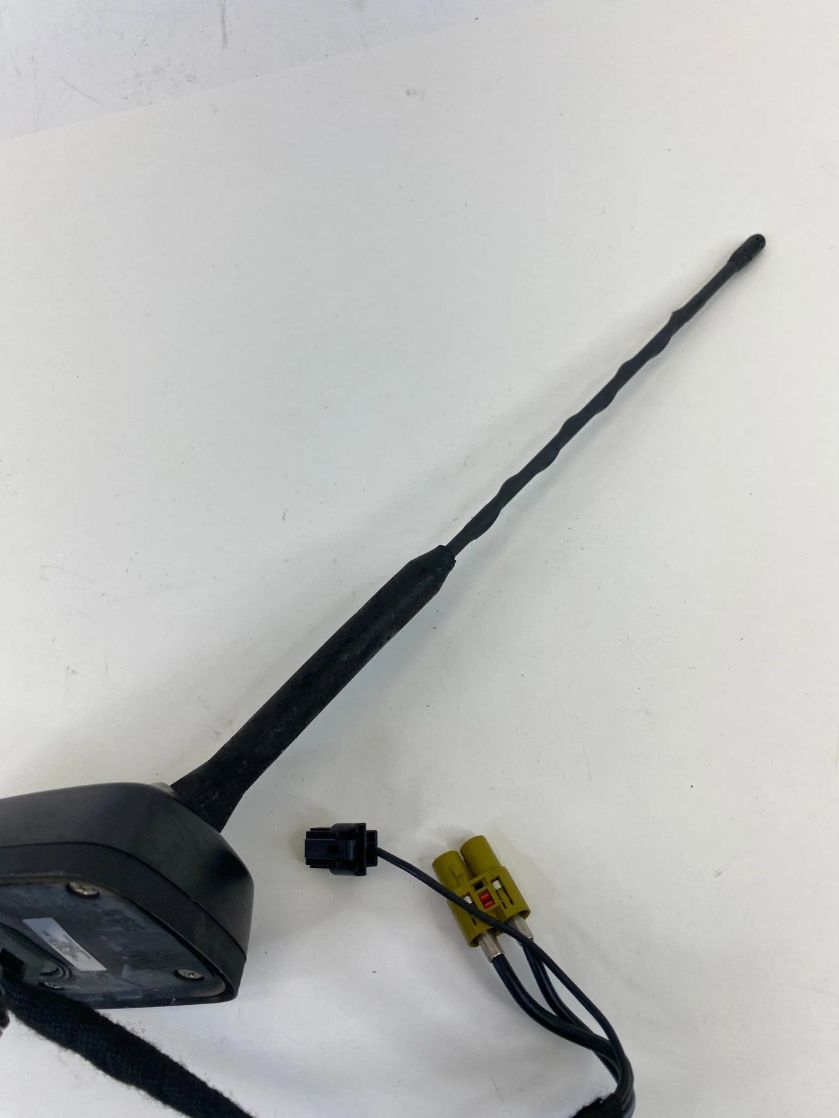 2013-2019 Ford Police Interceptor Utility Roof Mount Radio Antenna Base Mast OEM