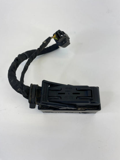 2016-2019 FORD EXPLORER 3.5L AT 4WD ABS ANTI LOCK BRAKE PUMP PLUG CONNECTOR OEM