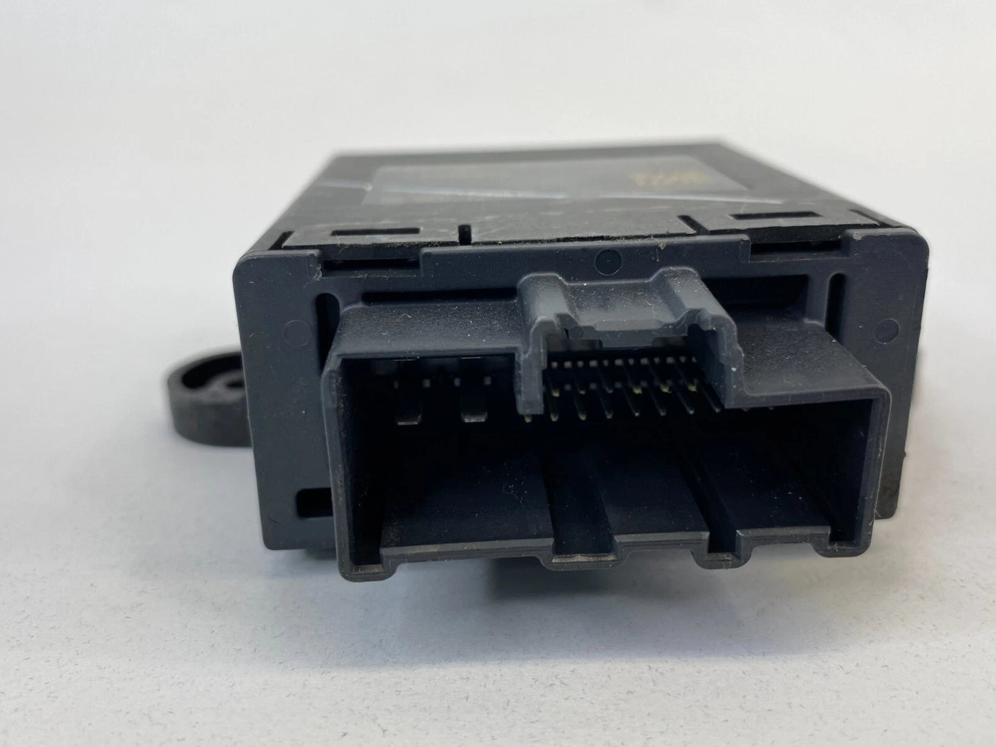 2013 2014 2015 2016 FORD FUSION REAR RIGHT DOOR CONTROL MODULE DG9T-14B534 OEM