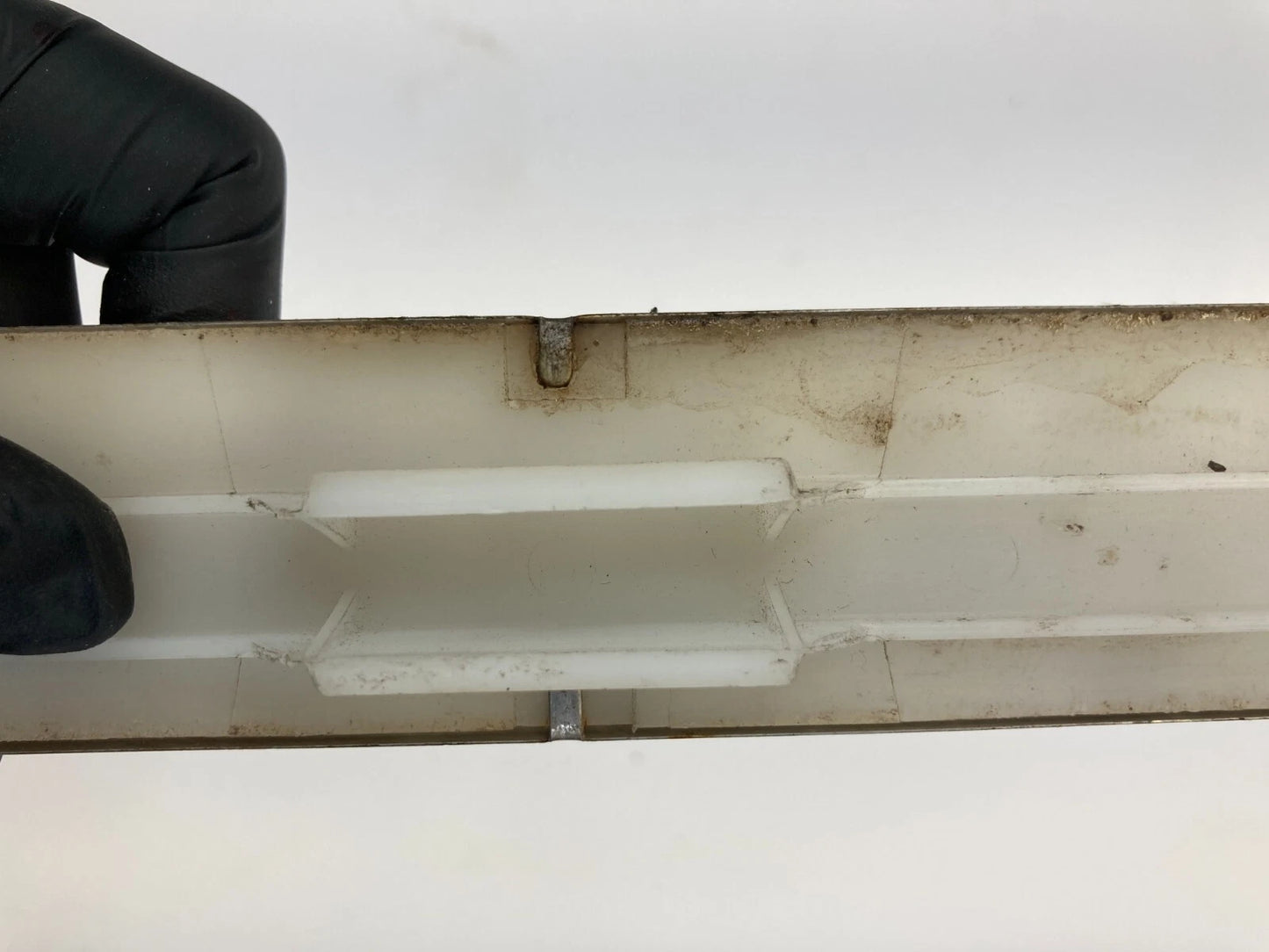 2002 2003 MERCEDES-BENZ ML 320 FRONT LEFT SIDE DOOR SCUFF SILL TRIM PLATE OEM