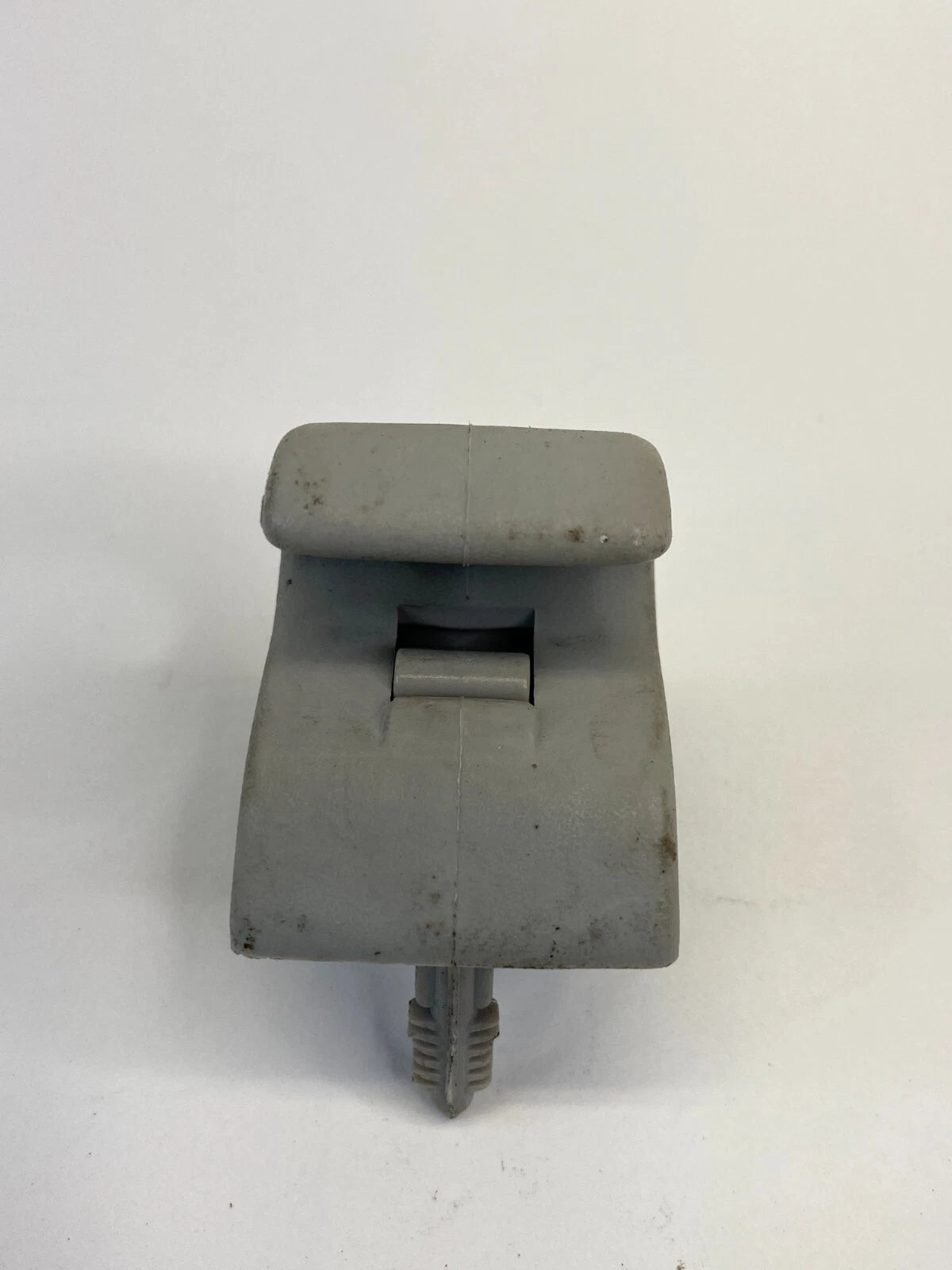 2006-2008 HYUNDAI SONATA SUN VISOR SHADE HOLDER RETAINER HOOK CLIP OEM FACTORY