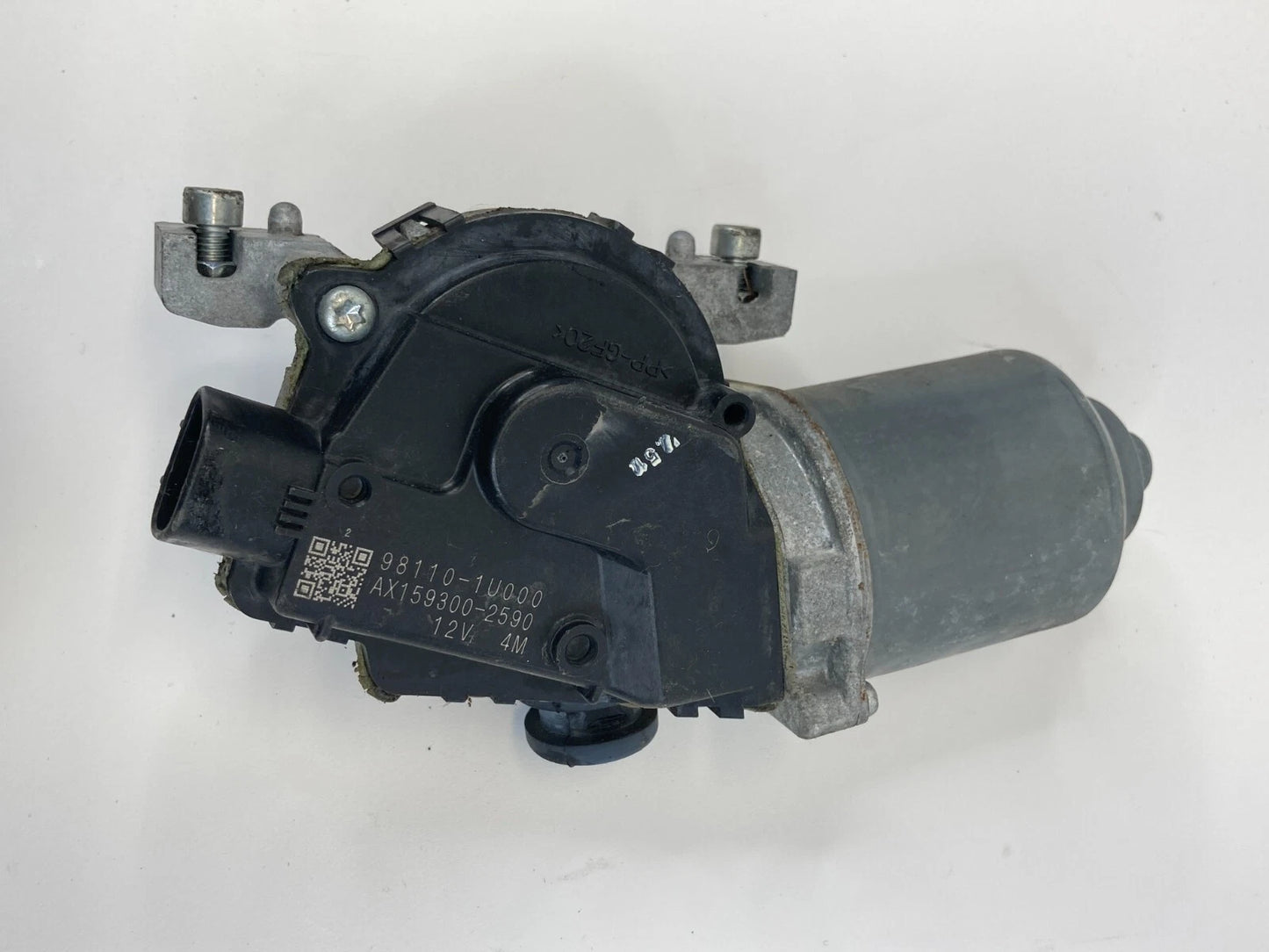 2011-2014 HYUNDAI SONATA FRONT WINDSHIELD WIPER MOTOR ASSY 98110-1U000 OEM