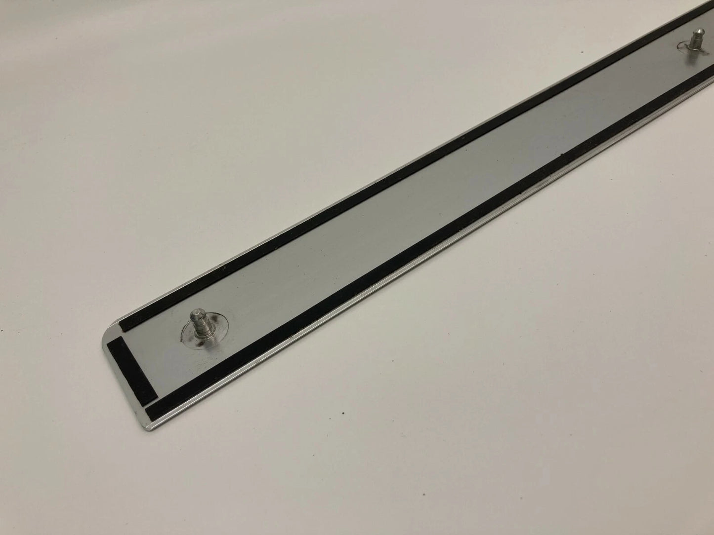 2006 LEXUS GS300 07-11 GS350 FRONT RIGHT PASSENGER DOOR SILL SCUFF TRIM PLATE