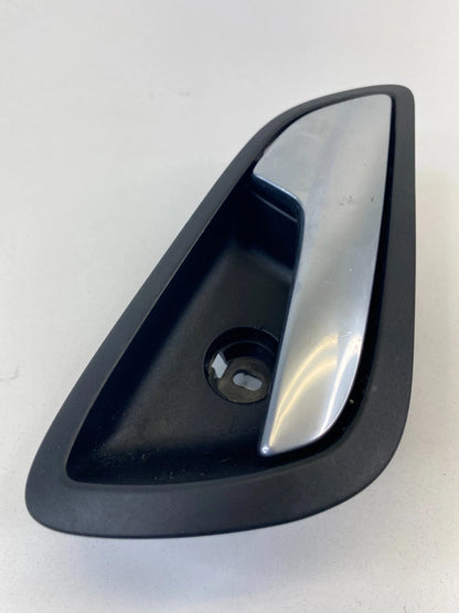12-18 FORD FOCUS REAR RIGHT SIDE DOOR INTERIOR DOOR HANDLE ASSY AM51A22600BDW
