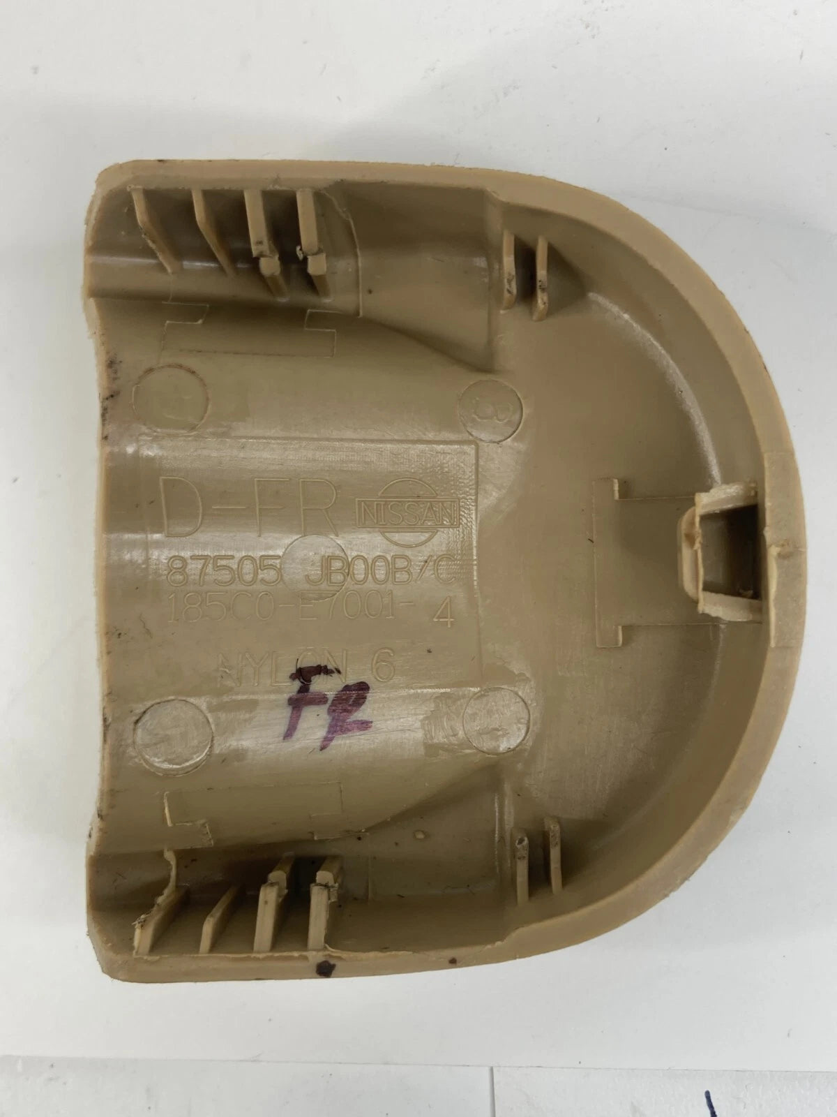 2009-2014 NISSAN MAXIMA FRONT RIGHT SEAT TRACK END COVER TRIM BEZEL 87505-JB00B