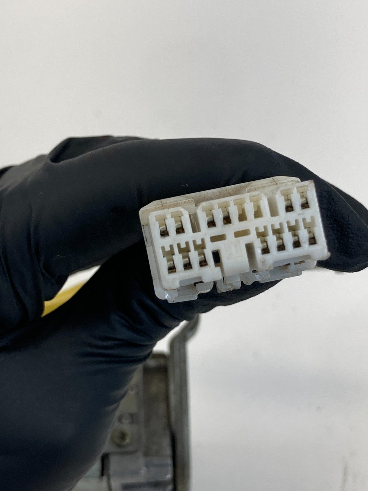 1996-2000 Toyota 4Runner Radio Audio Amplifier Module AMP 86280-35070 OEM