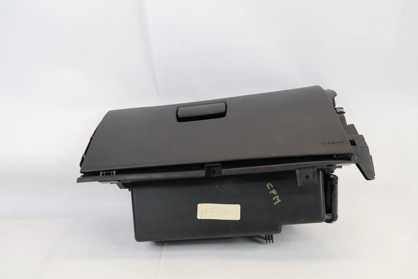 2016-2019 CHEVROLET CRUZE DASH GLOVE BOX STORAGE COMPARTMENT ASSEMBLY 39013517