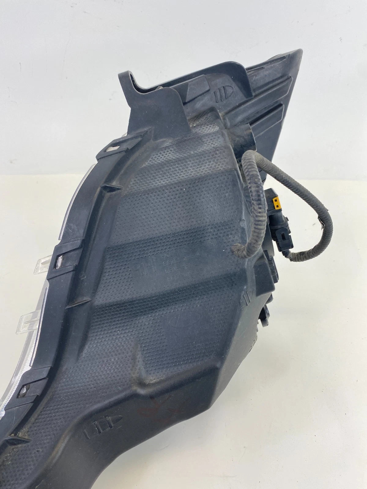 2011-2015 Hyundai Sonata Hybrid Front Right Passenger Fog Light Lamp OEM