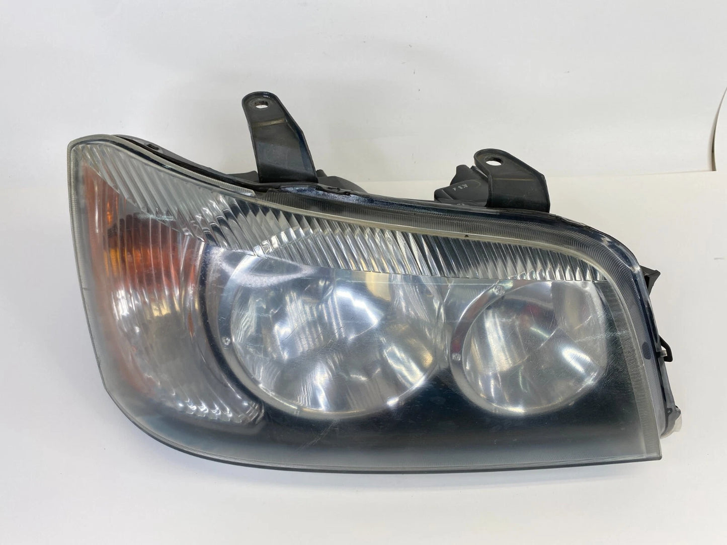 2001-2003 TOYOTA HIGHLANDER PASSENGER RIGHT RH HEADLIGHT LAMP 99226-81017 OEM