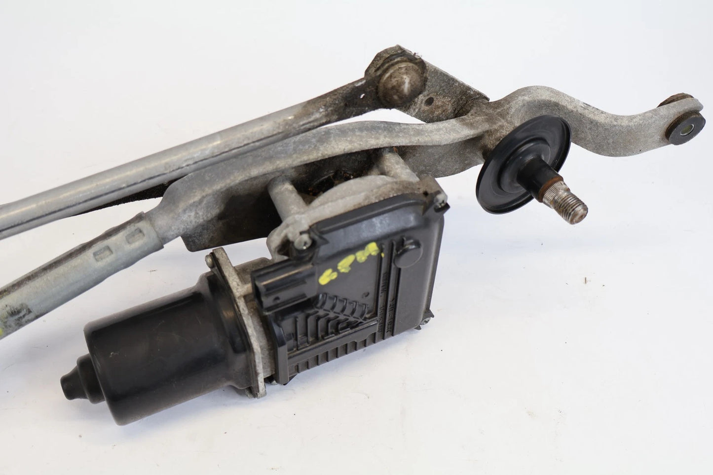 2016-2021 HONDA CIVIC SEDAN FRONT WINDSHIELD WIPER MOTOR W/ LINKAGE OEM FACTORY