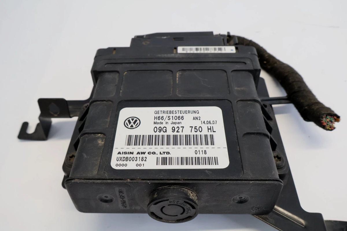 2008-2009 VW BEETLE 2.5L TRANSMISSION CONTROL MODULE TCM TCU 09G927750HL OEM