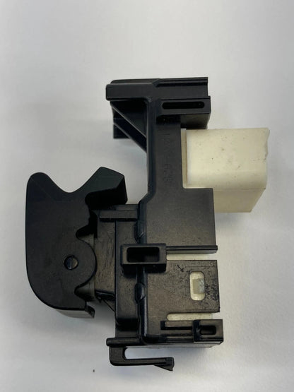 09-22 TOYOTA COROLLA 06-18 RAV4 FRONT RIGHT SIDE DOOR POWER WINDOW BUTTON SWITCH