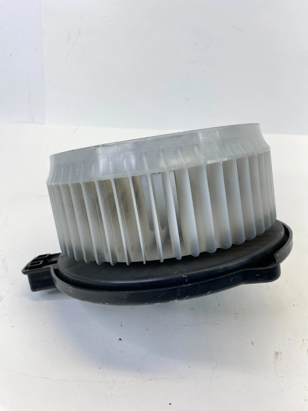 1998-2005 LEXUS GS300 4.3L A/C HEATER FAN BLOWER MOTOR ASSEMBLY 194000-7182 OEM