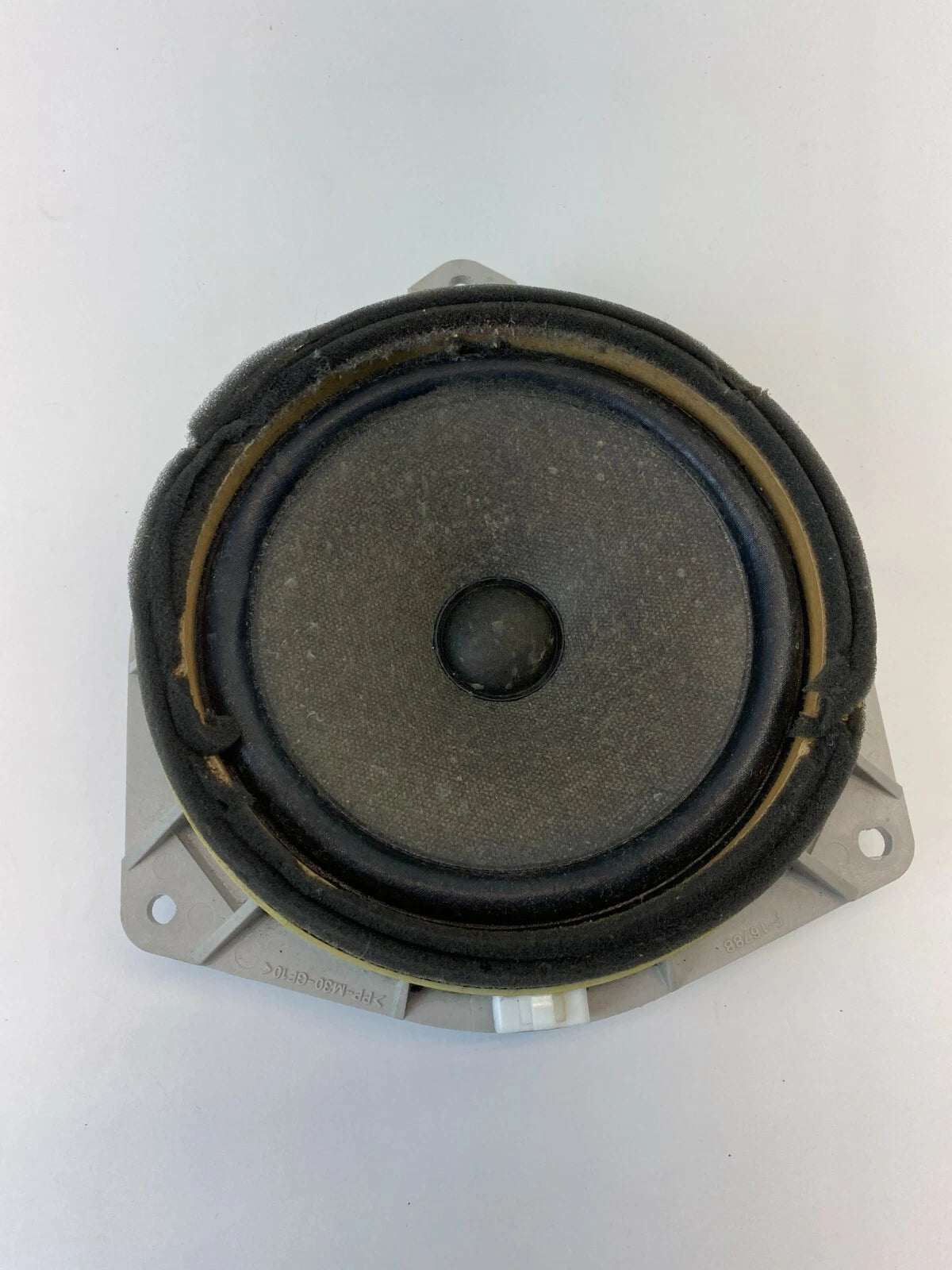 2003-2005 TOYOTA 4RUNNER REAR LEFT DRIVER DOOR AUDIO SPEAKER ASSEMBLY OEM