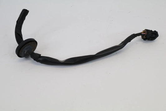 2012 2013 KIA SOUL REAR RIGHT PASSENGER TAIL LIGHT LAMP WIRE WIRING CONNECTOR