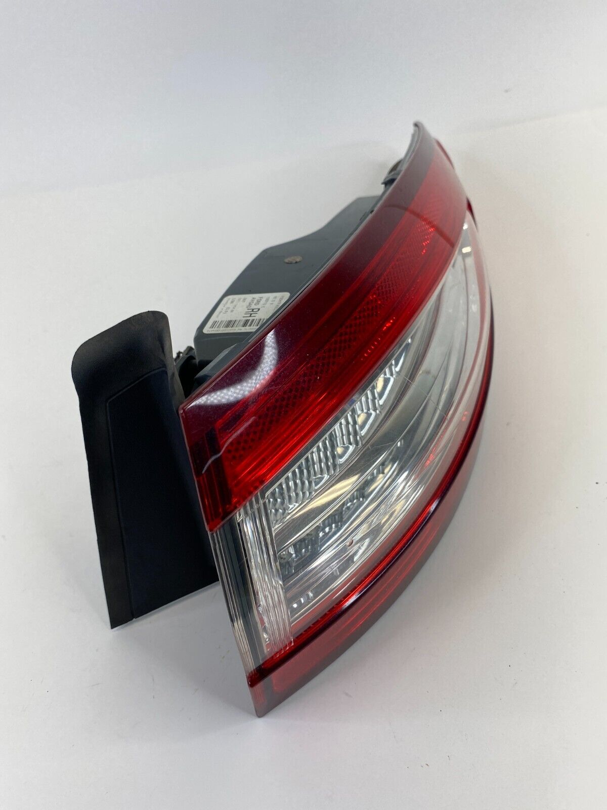 2013-2016 Ford Fusion Rear Right Side Outer Tail Light Taillight DS7313404AM OEM