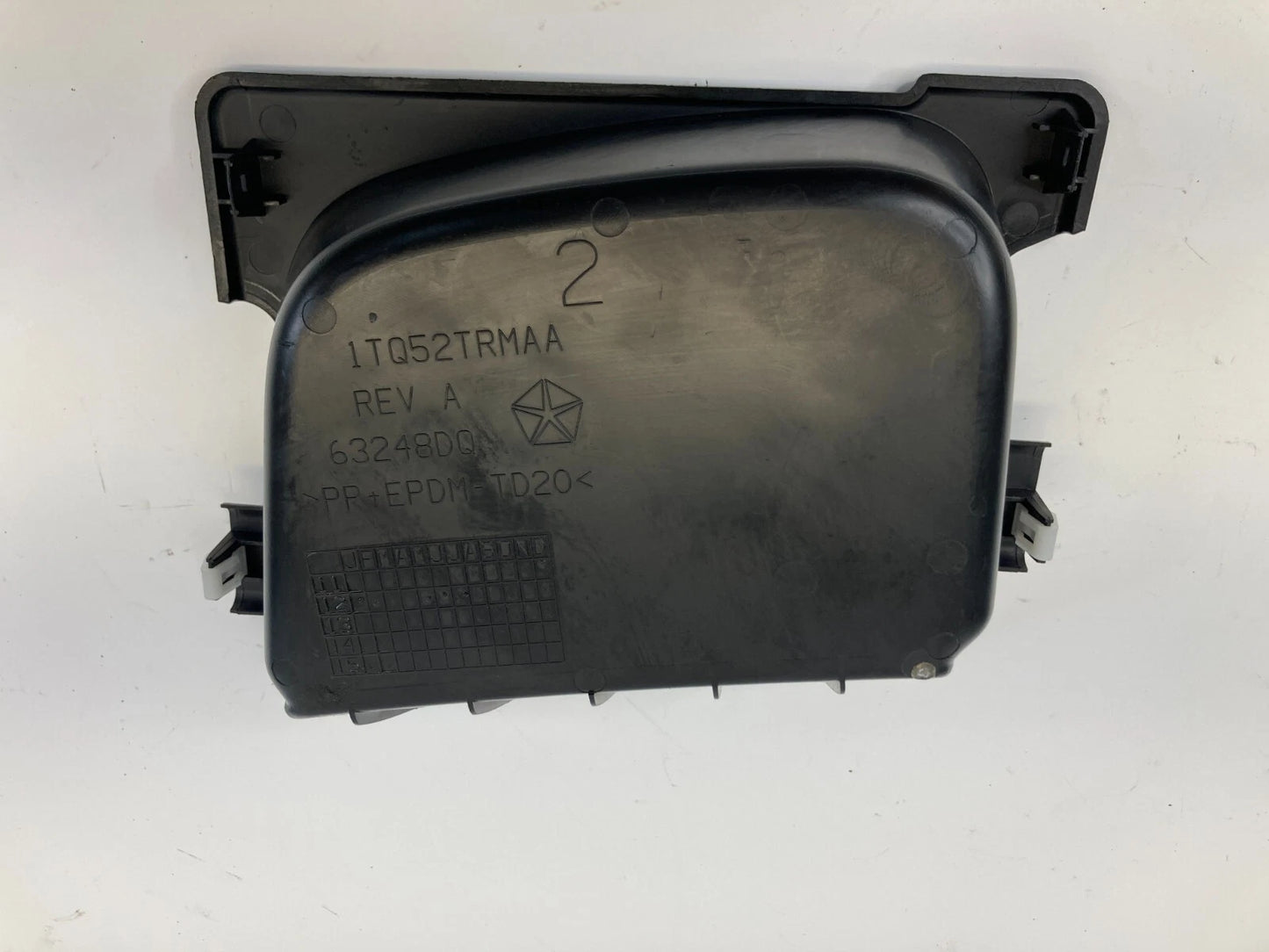 2013 13 DODGE DART FRONT CENTER DASH STORAGE COMPARTMENT ASSY 1TQ52TRMAA