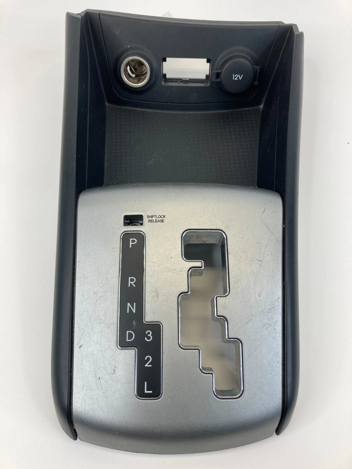 2010 HYUNDAI ELANTRA SEDAN AT CENTER CONSOLE SHIFTER SHIFT TRIM BEZEL 846512H750