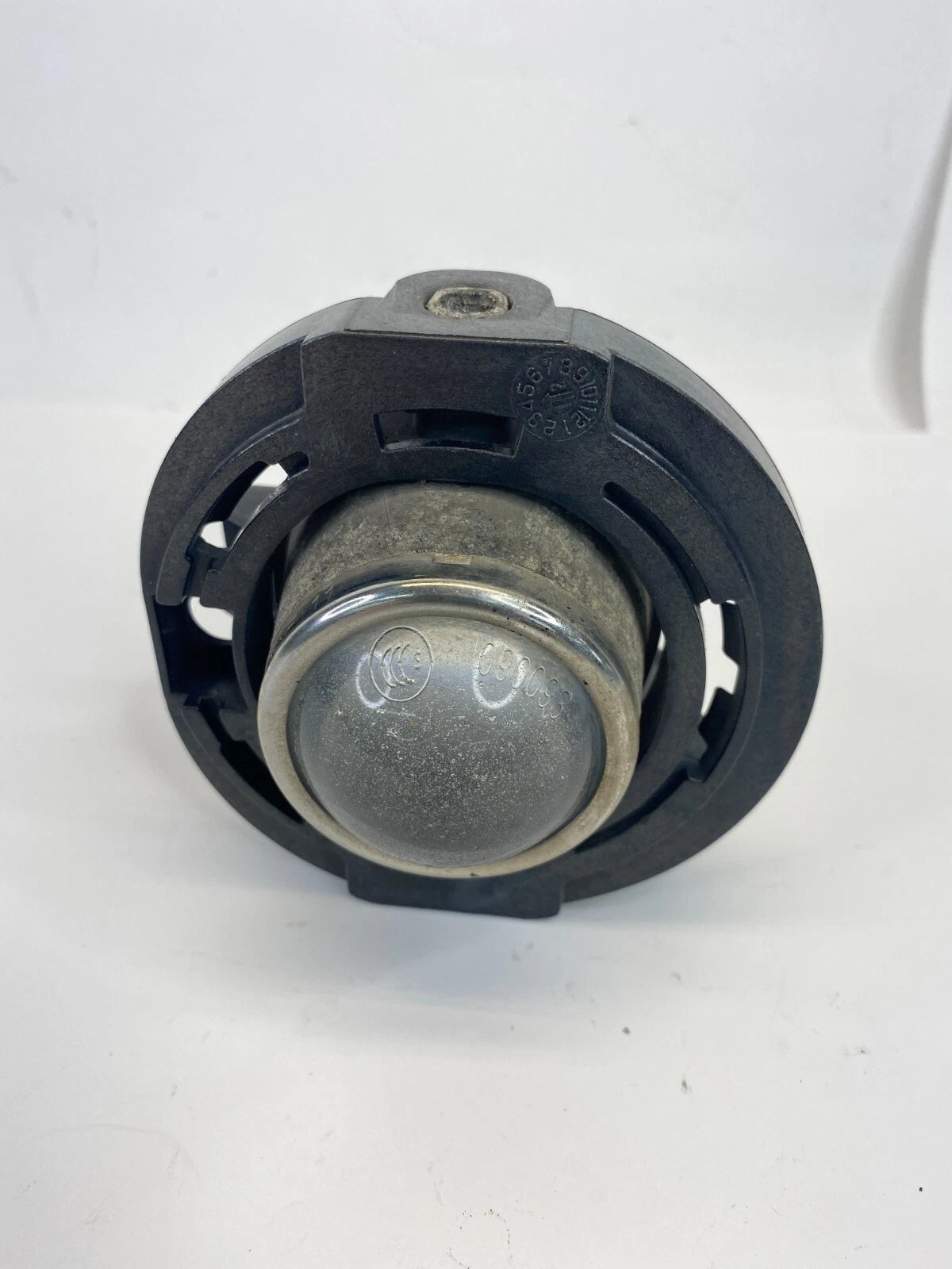 13-15 DODGE DART 2014-2020 DURANGO FRONT RIGHT PASSENGER SIDE FOG LIGHT LAMP OEM