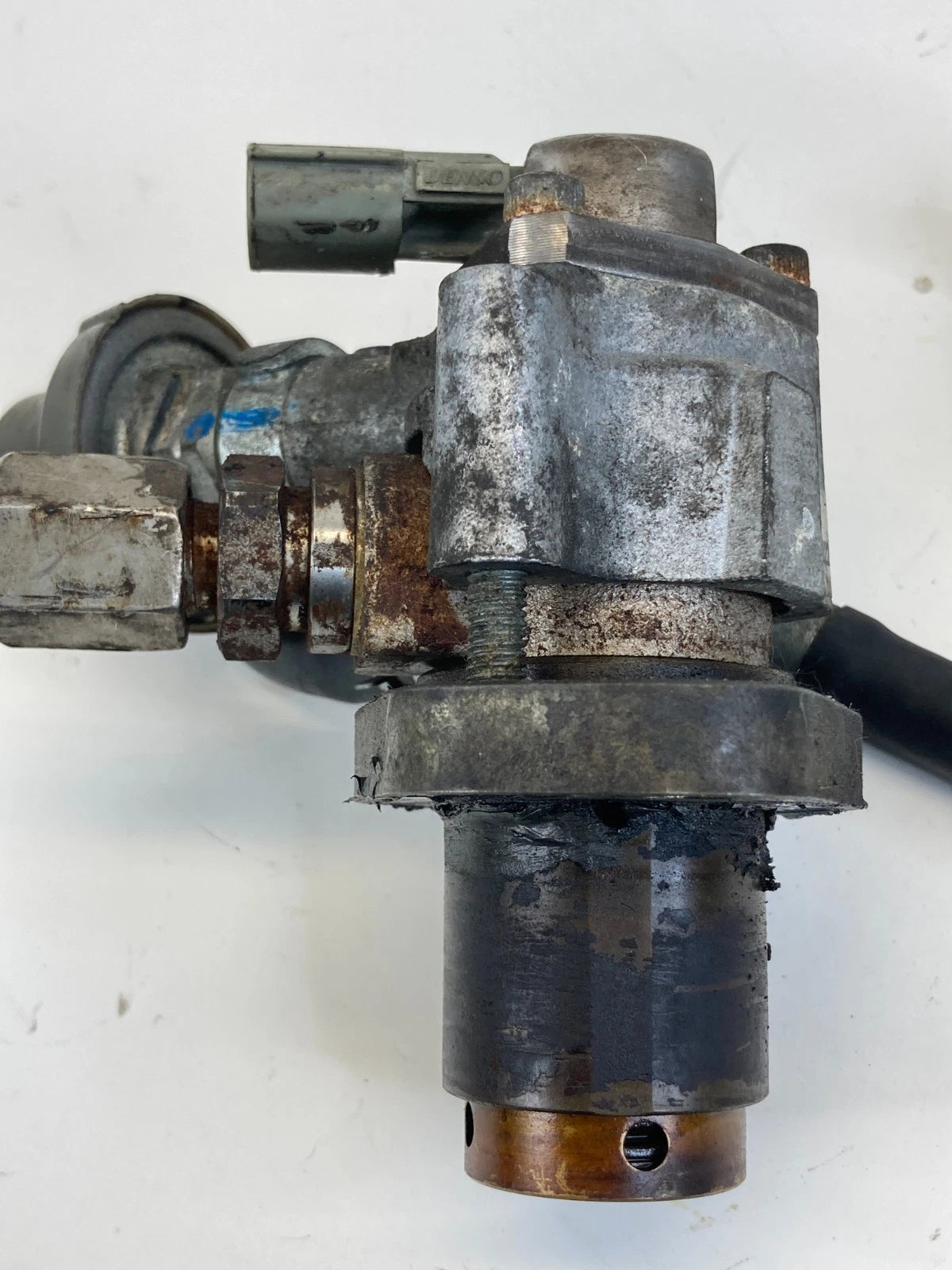 2007-2015 LEXUS GS350 3.6L V6 A/T ENGINE HIGH PRESSURE FUEL PUMP OEM