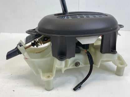 2003-2010 CHRYSLER PT CRUISER 2.4L AUTOMATIC TRANS GEAR SHIFTER LEVER ASSY OEM