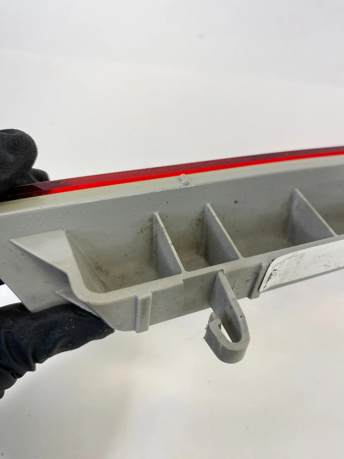 11-15 EXPLORER 13-15 INTERCEPTOR REAR LEFT SIDE BUMPER LIGHT REFLECTOR BRAKE OEM