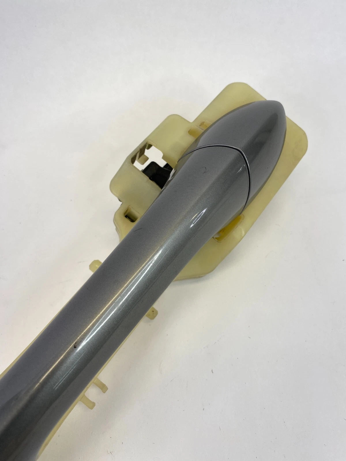 2011-2014 HYUNDAI SONATA FRONT RIGHT RH SIDE EXTERIOR DOOR HANDLE ASSY GRAY OEM