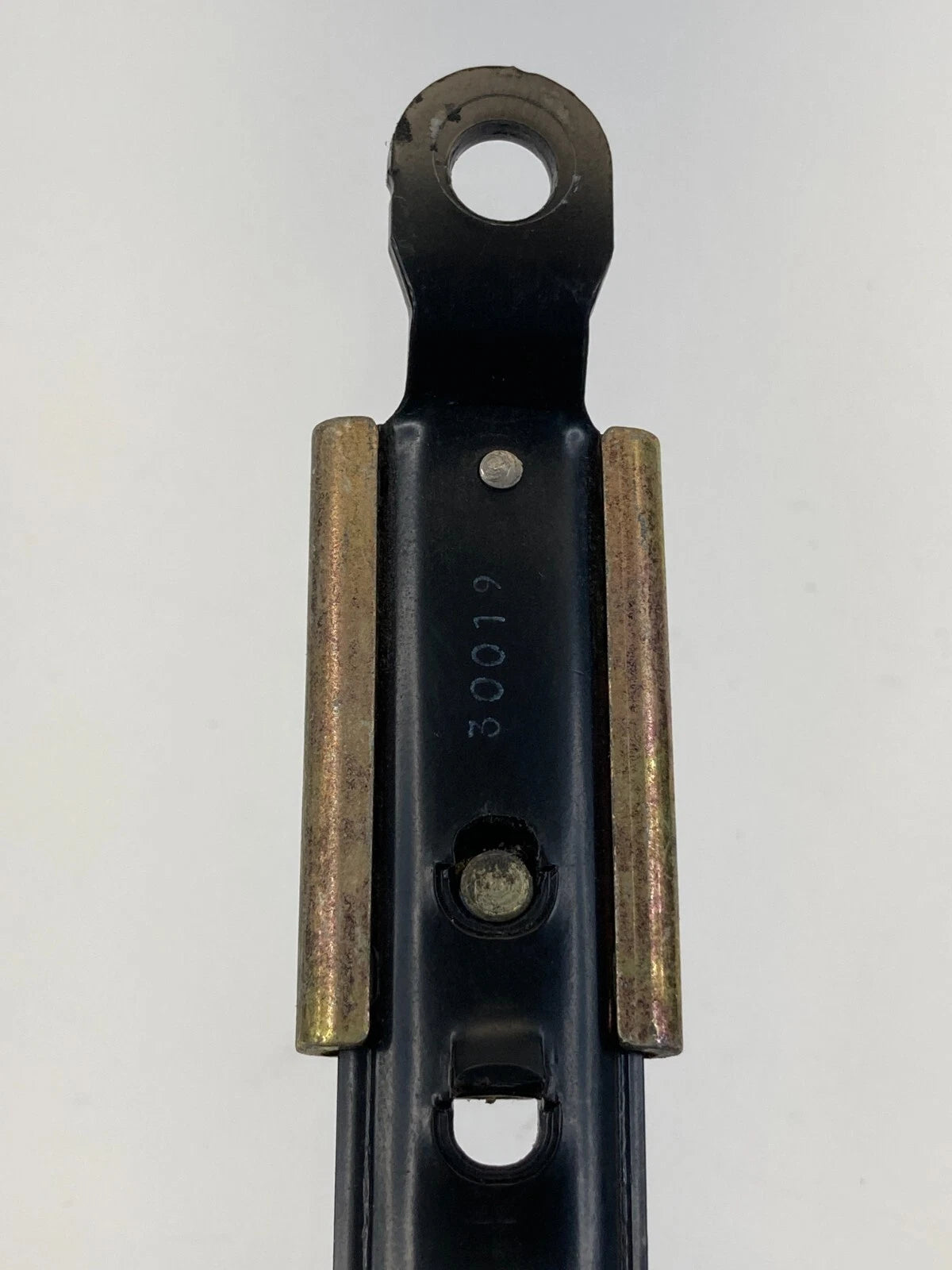 1998-2002 TOYOTA COROLLA FRONT RIGHT SIDE SEAT BELT HEIGHT UPPER ADJUSTER OEM