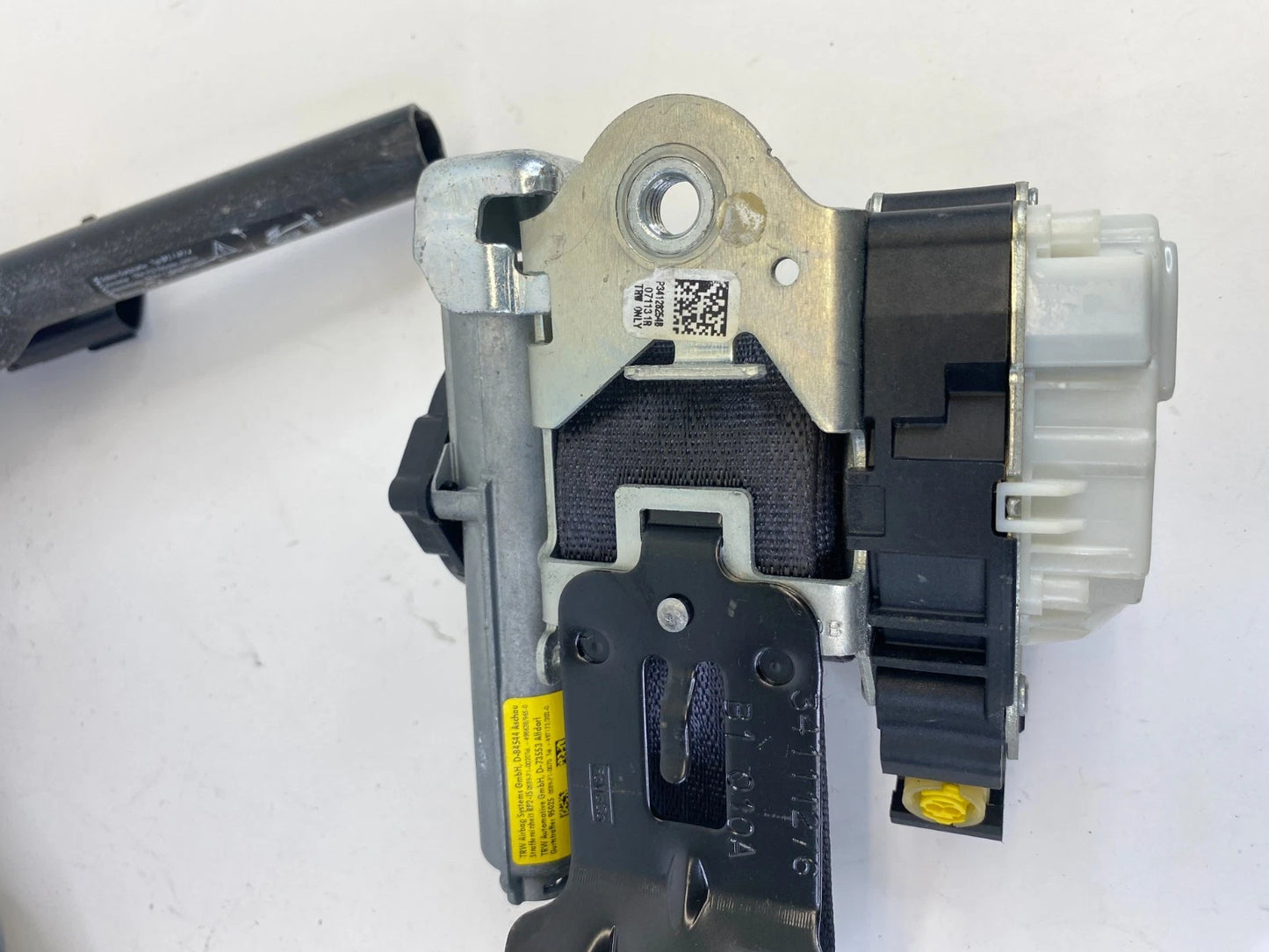 2013-2015 FORD EXPLORER FRONT RIGHT SIDE SEAT BELT RETRACTOR DB53-78612D64AD OEM