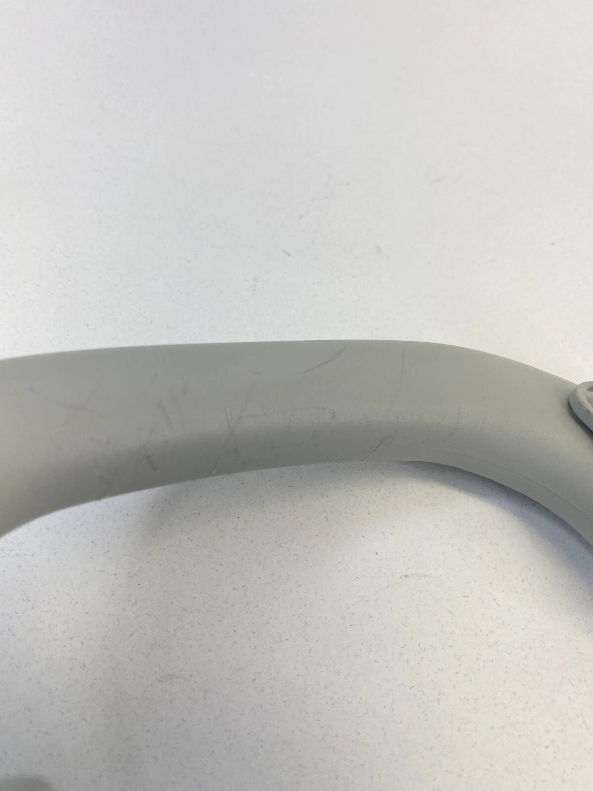 08-10 VOLKSWAGEN PASSAT REAR LEFT INNER ROOF GRAB GRIP ASSIST HANDLE 1K0857607