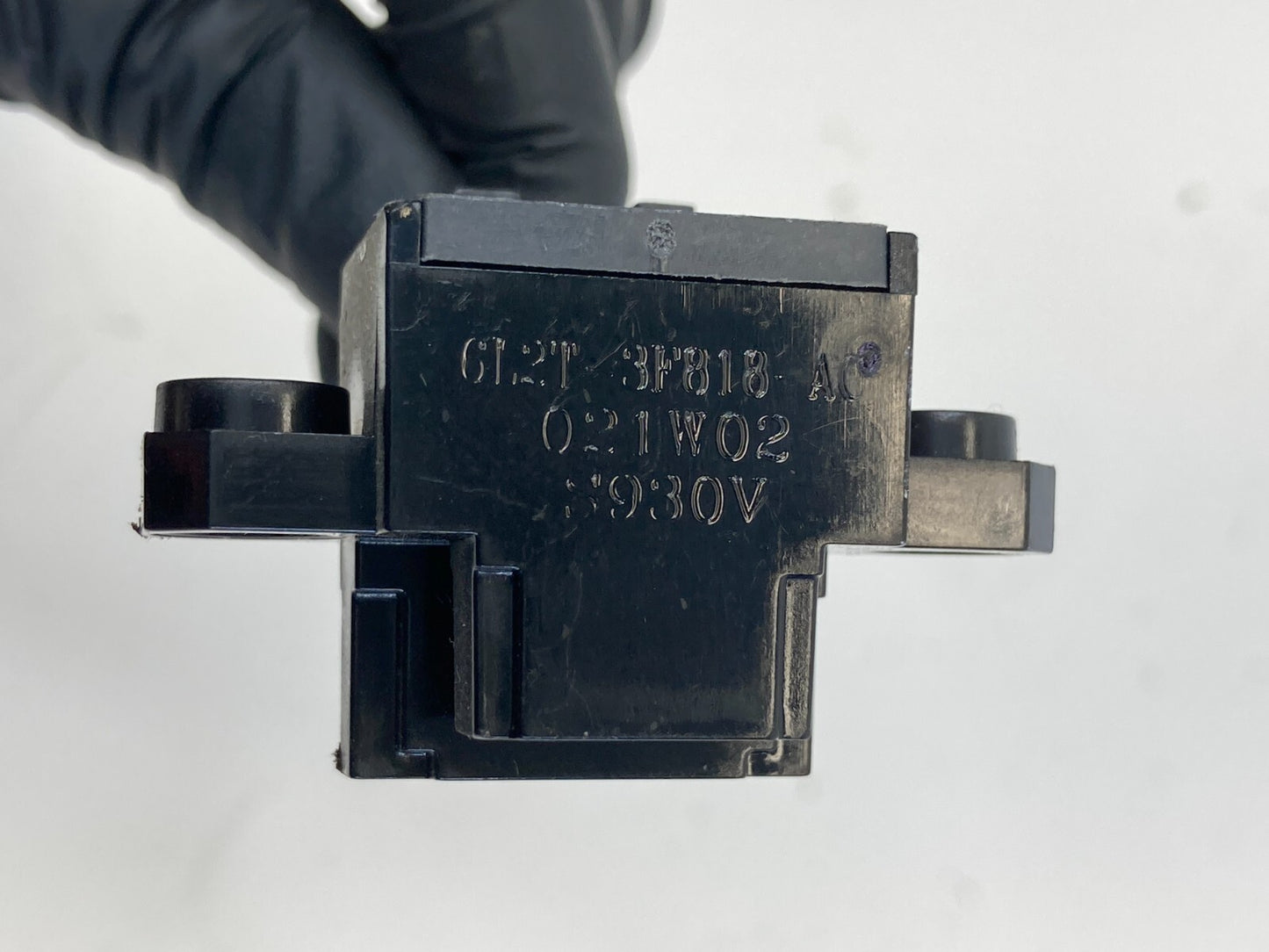 2008-2011 Ford Focus SEDAN 2.0L Steering Wheel Position Sensor 6L2T-3F818-AC OEM